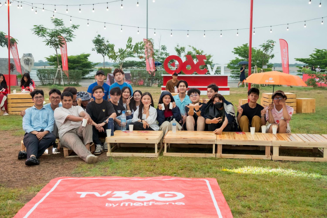 A New Dating Hotspot Captivating Cambodian Youth: TV360 by Metfone Launches Outdoor Cinema Series
