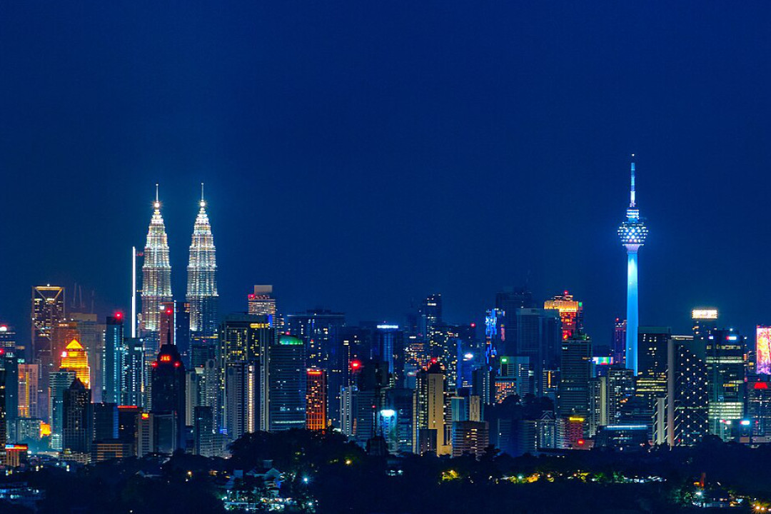 Business Pulse Malaysia: Trade Starts 2026 Strong, Data Centres Tighten Rules, and Exporters Watch U.S. Tariffs