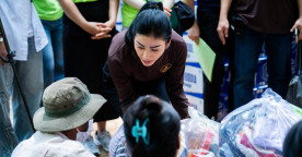 Wing Bank and Members of Royal Group of Companies Deliver Relief to Soldiers and Displaced Families in Siem Reap