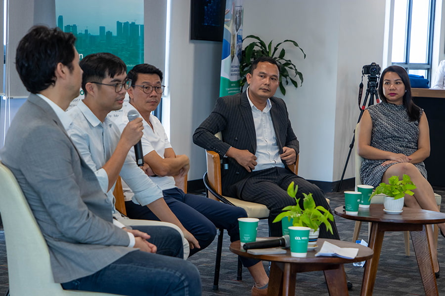 Panel discussion between entrepreneurs at the 17th Give A Day, moderated by ADB Frontier